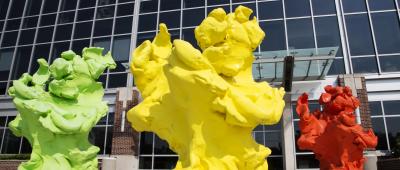 Genome sculptures in front of the Institute for Genomic Biology